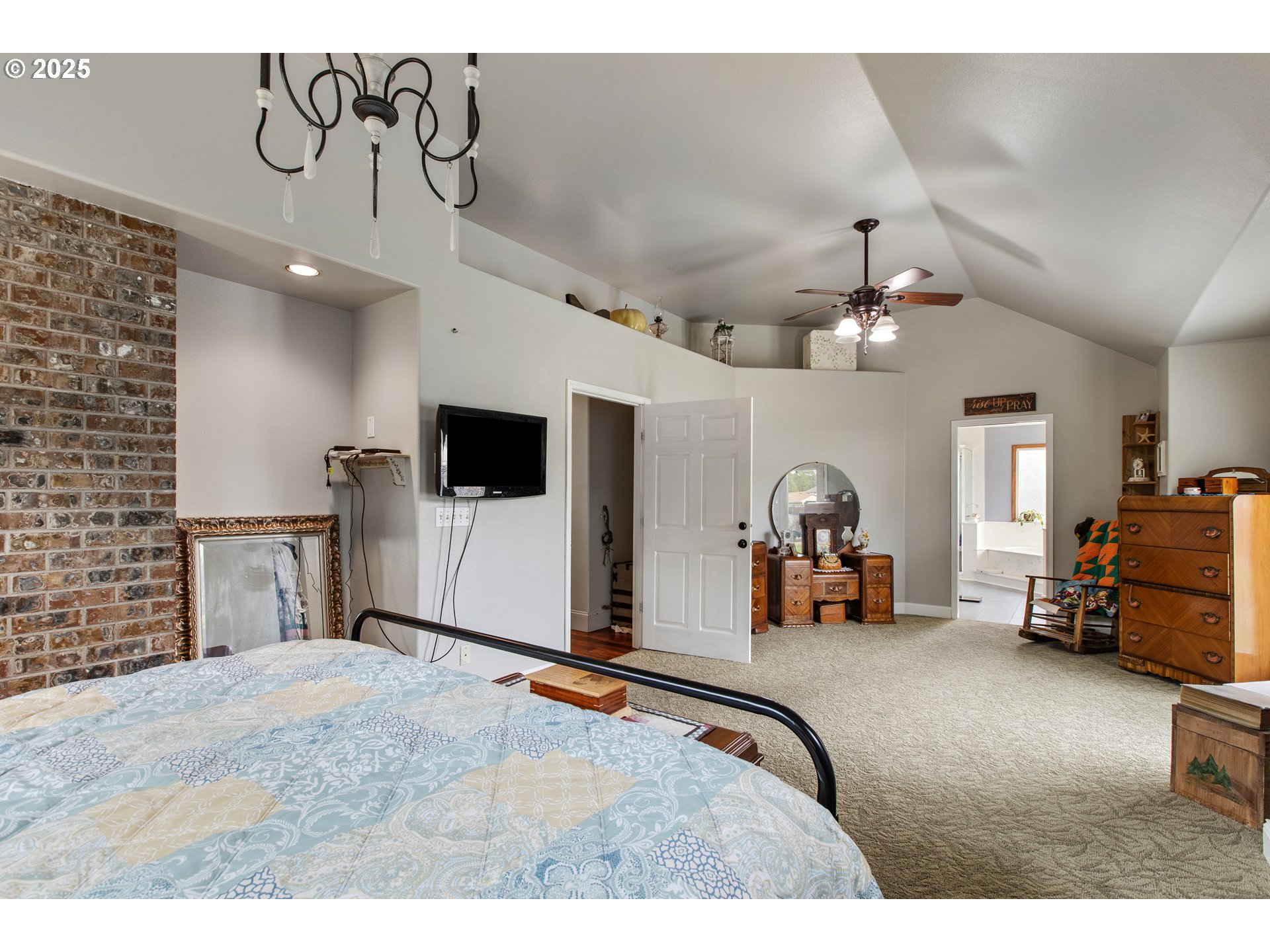 101 Aster Street Winchester, OR 97495 - Photo 32 of 43