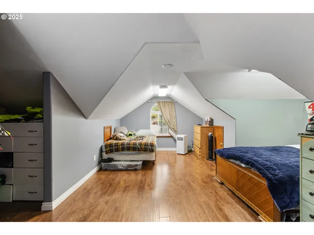 $899,000 | 101 Aster Street, Winchester, OR 97495