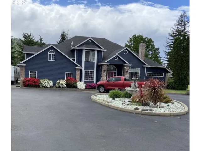 $899,000 | 101 Aster Street, Winchester, OR 97495