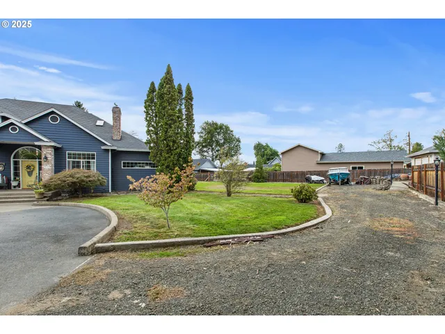 $899,000 | 101 Aster Street, Winchester, OR 97495