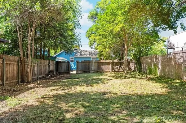 $2,900 | 1131 West 6th Street, Chico, CA 95928