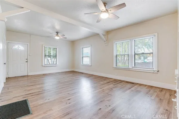 $2,900 | 1131 West 6th Street, Chico, CA 95928