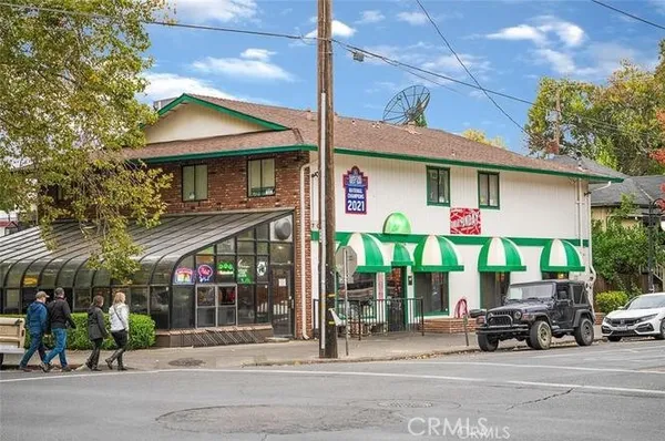 $2,900 | 1131 West 6th Street, Chico, CA 95928