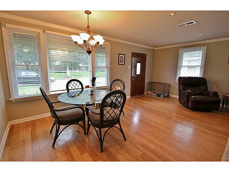 8916 Crochet Avenue River Ridge, LA 70123 - Photo 4 of 16 Gallery Image 4