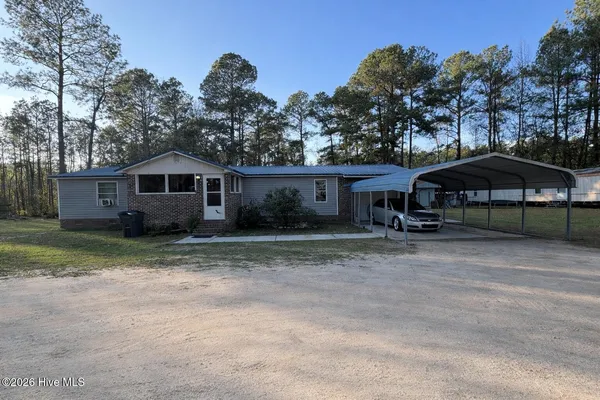 $175,000 | 8801 Johns Mill Road, Maxton, NC 28364