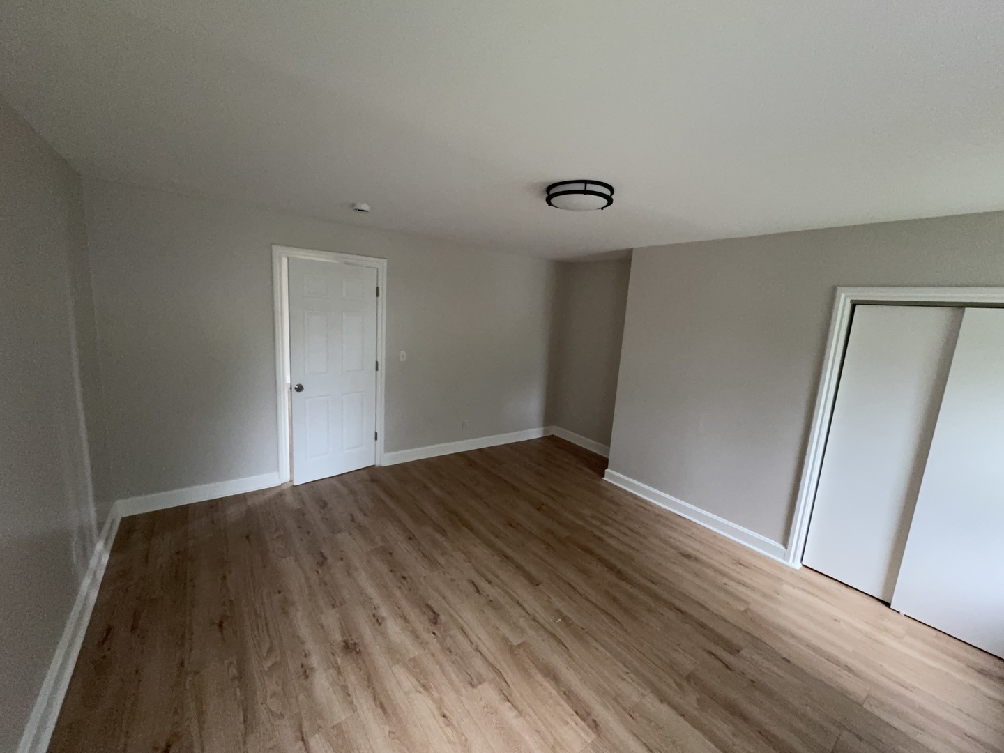 86 North 4th Street, Unit 3 Aurora, IL 60505 - Photo 5 of 9