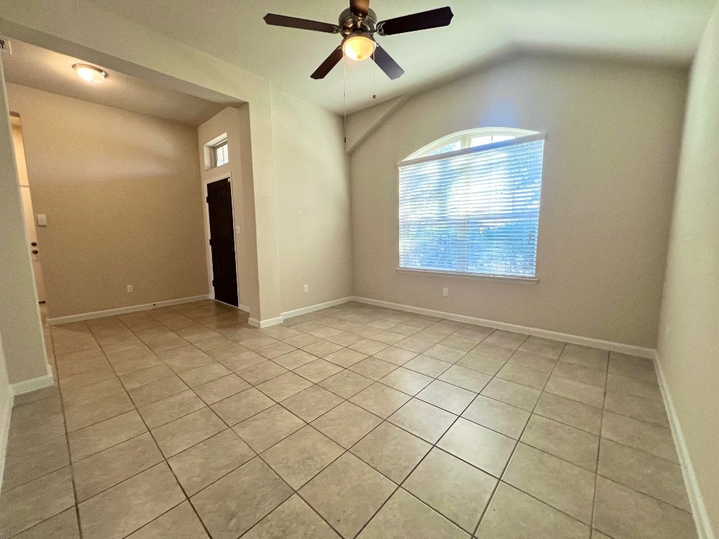 114 Clear Water Pass Bastrop, TX 78602 - Photo 10 of 37 Front "flex room"