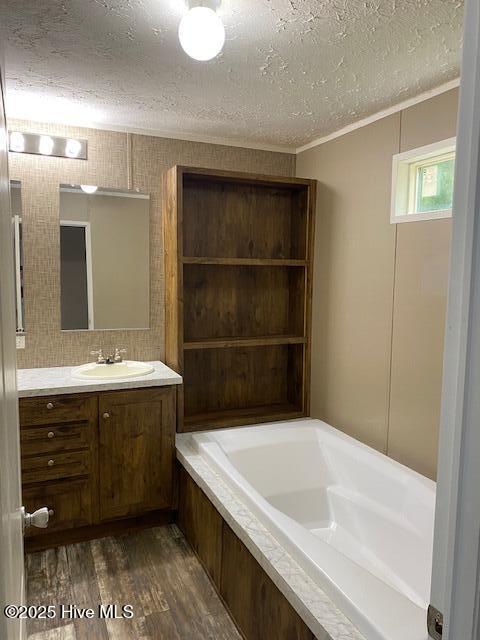 15049 Murray Loop Road Whitakers, NC 27891 - Photo 14 of 26 Master Bath - Built Ins & Tub