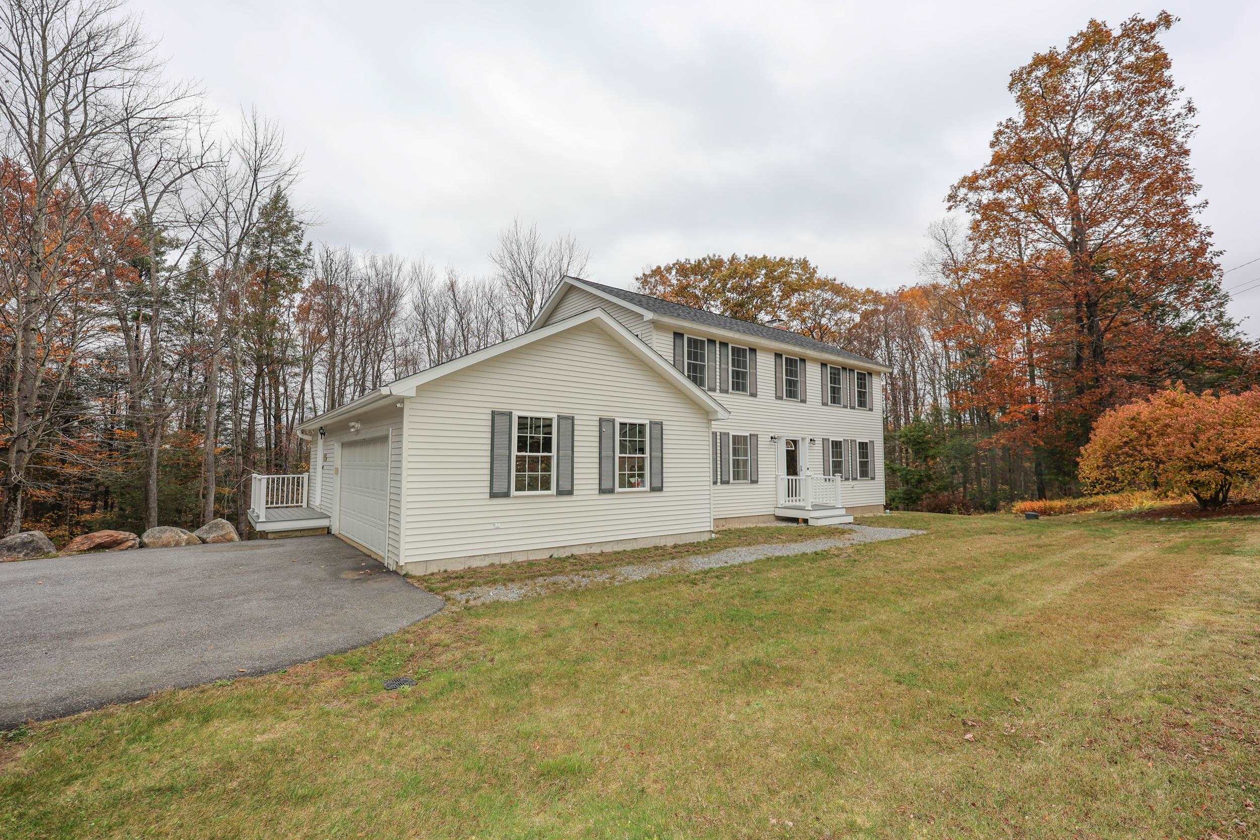 21 Ledgewood Street Wilton, NH 03086 - Photo 4 of 56