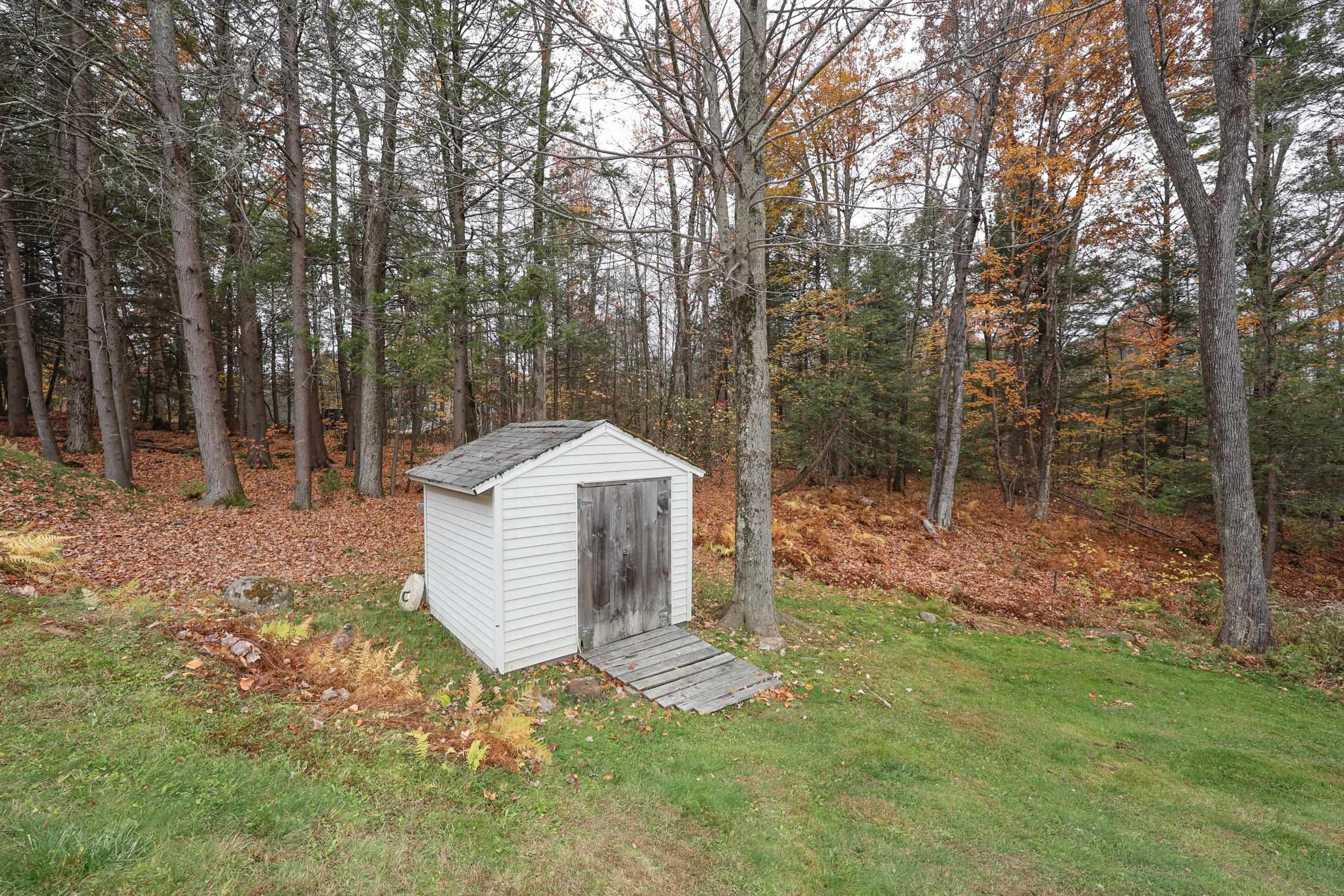 21 Ledgewood Street Wilton, NH 03086 - Photo 53 of 56