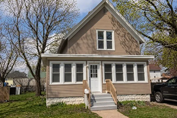 $195,000 | 1315 Union Avenue, Belvidere, IL 61008