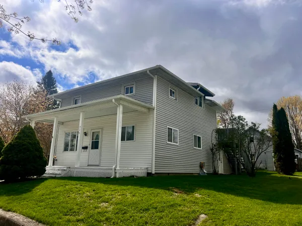 $269,900 | 310 2nd Street, Ludington, MI 49431