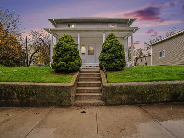 $269,900 | 310 2nd Street, Ludington, MI 49431