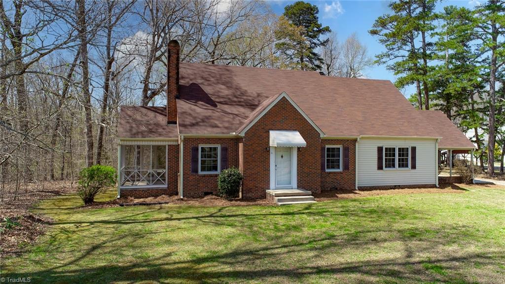 9409 Archdale Road Trinity, NC 27370 - Photo 2 of 47
