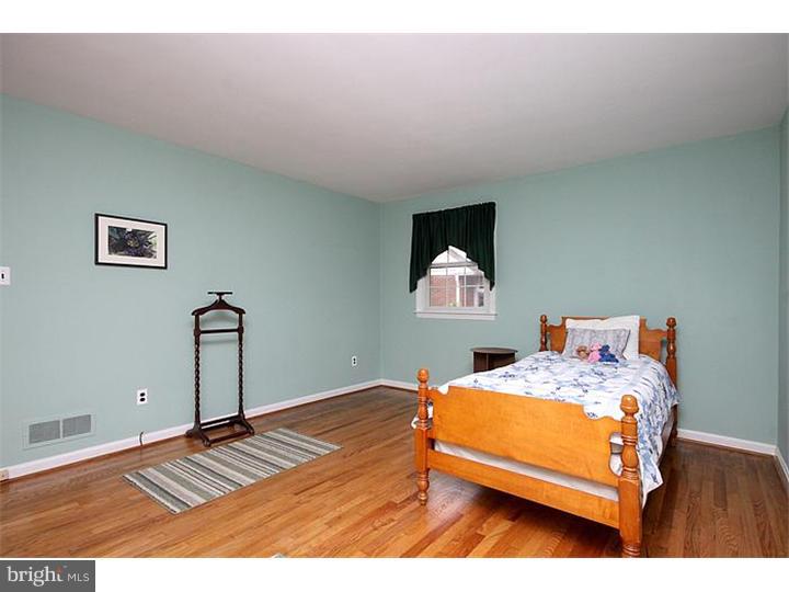 727 Halstead Road Wilmington, DE 19803 - Photo 18 of 25 Bedroom