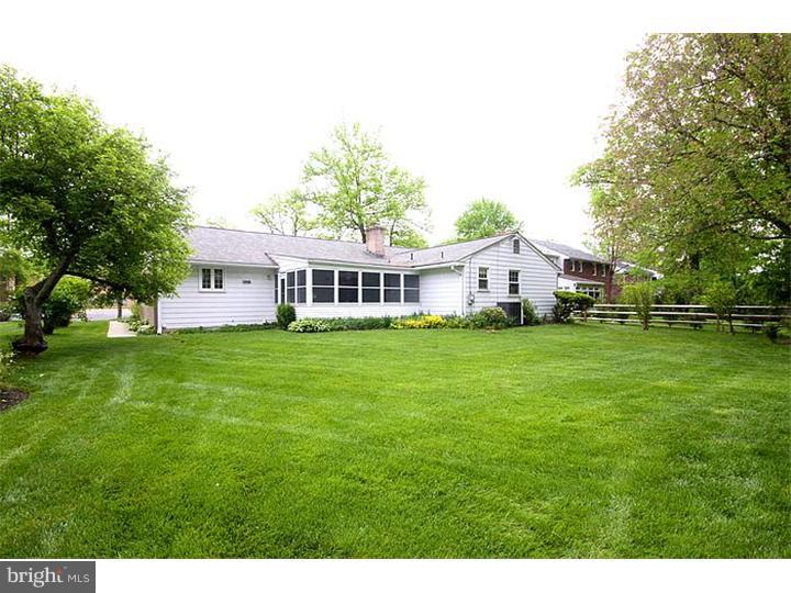 727 Halstead Road Wilmington, DE 19803 - Photo 3 of 25 Exterior Back