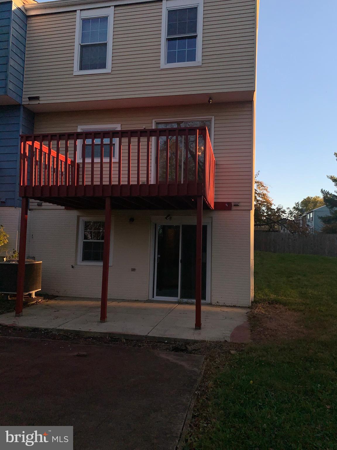 1658 Colonial Way Frederick, MD 21702 - Photo 27 of 32 a view of a house with backyard and garden
