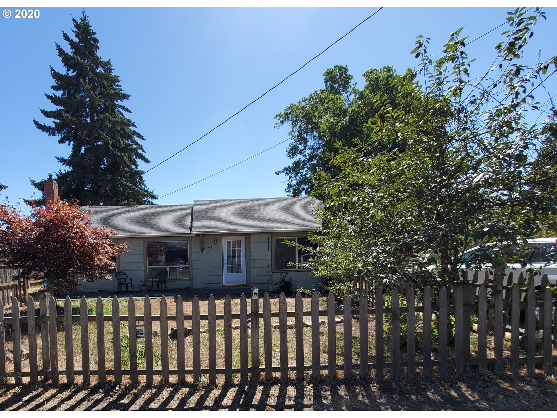 855 West N Street Springfield, OR 97477 - Photo 2 of 29