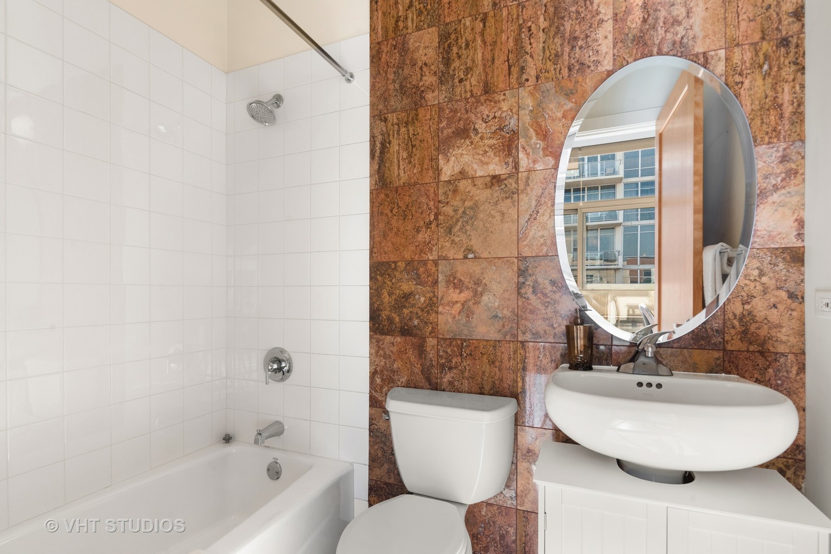 939 West Madison Street, Unit 503 Chicago, IL 60607 - Photo 17 of 23