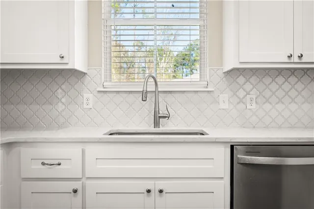 $290,000 | 318 Walker Gravel Pit, Dry Prong, LA 71423