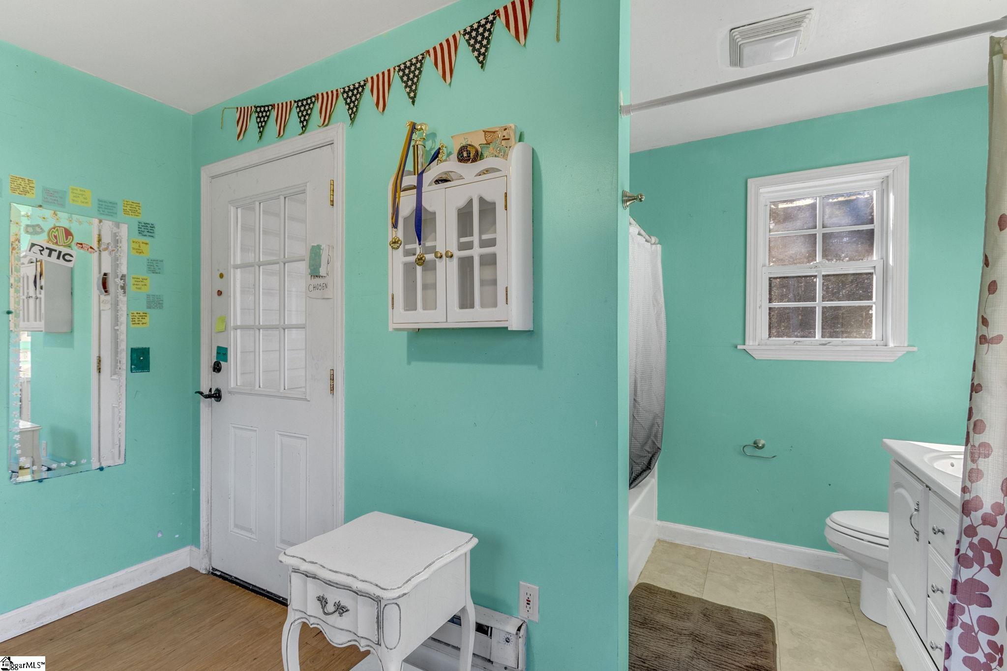 222 Cobb Bridge Road Westminster, SC 29693 - Photo 22 of 36 Gallery Image 22