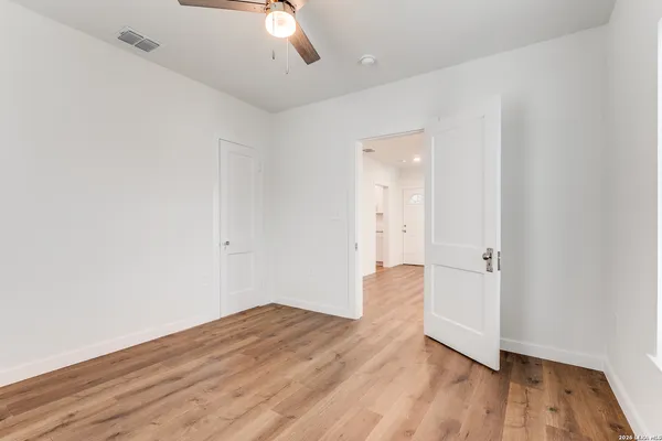 $1,595 | 920 McIlvaine, San Antonio, TX 78201