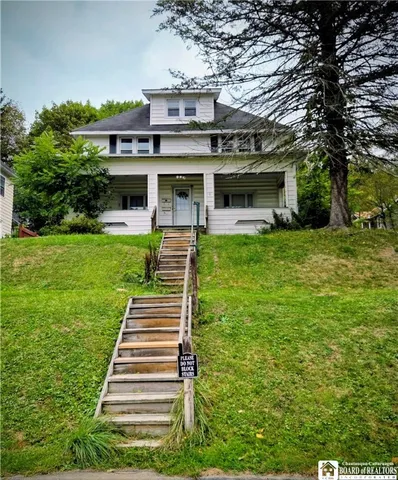 $99,900 | 9 Beech Street, Jamestown, NY 14701