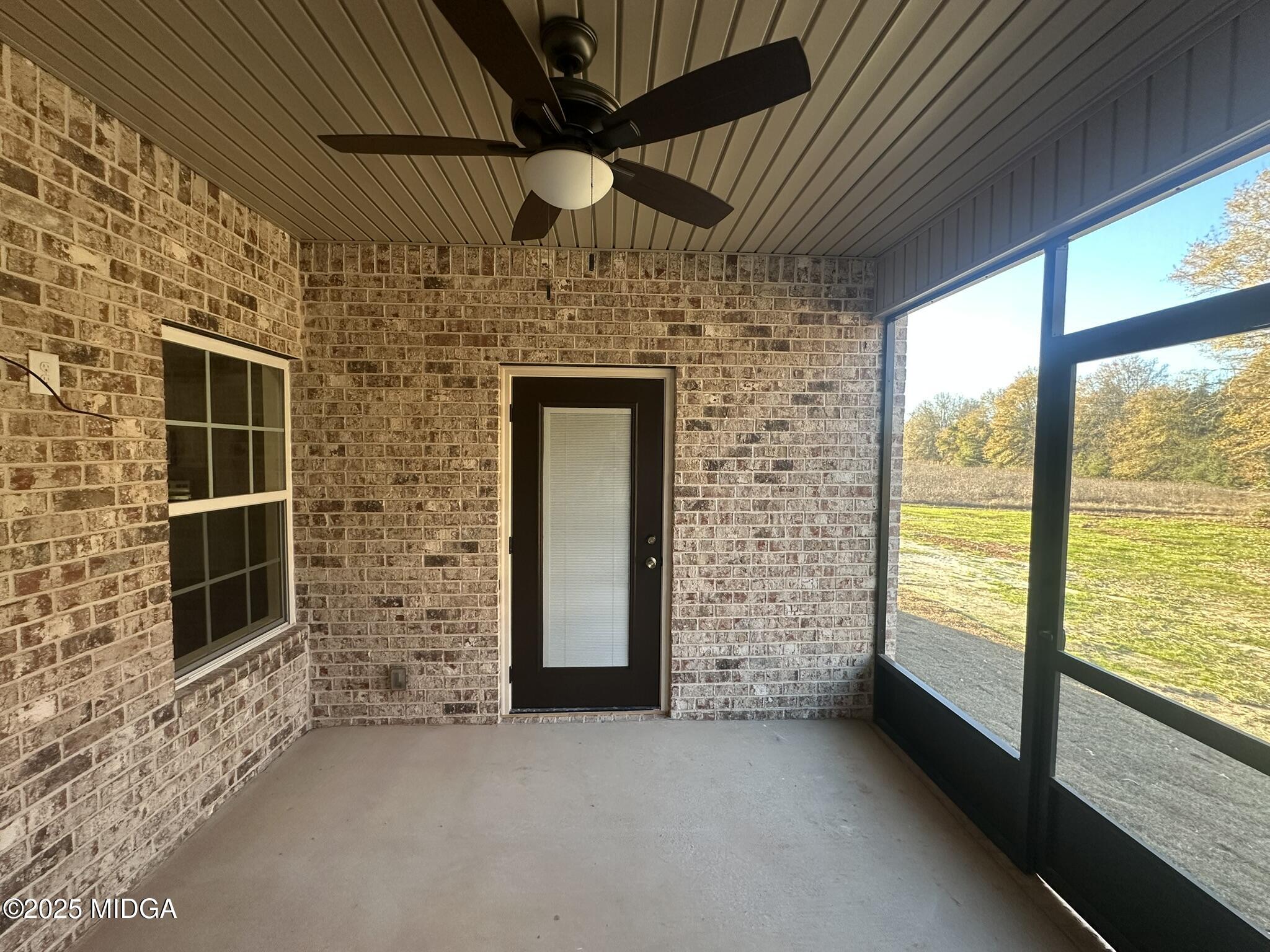 201 Liberty Trace Macon, GA 31216 - Photo 24 of 24 screened porch