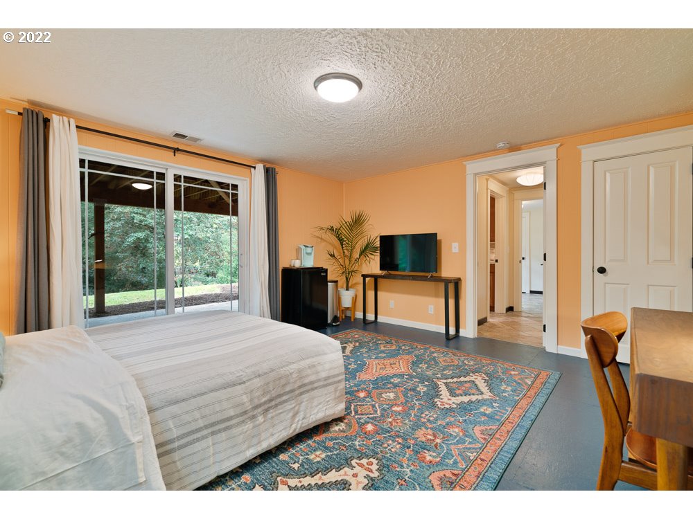 11030 Northwest Reeves Street Portland, OR 97229 - Photo 22 of 32 Gallery Image 22