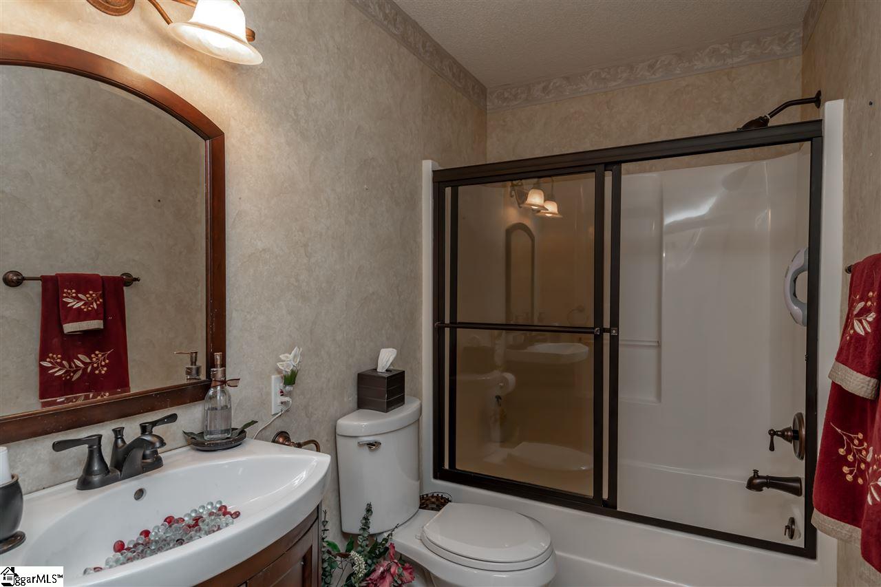 241 Riverlake Road Fair Play, SC 29643 - Photo 17 of 36 Gallery Image 17
