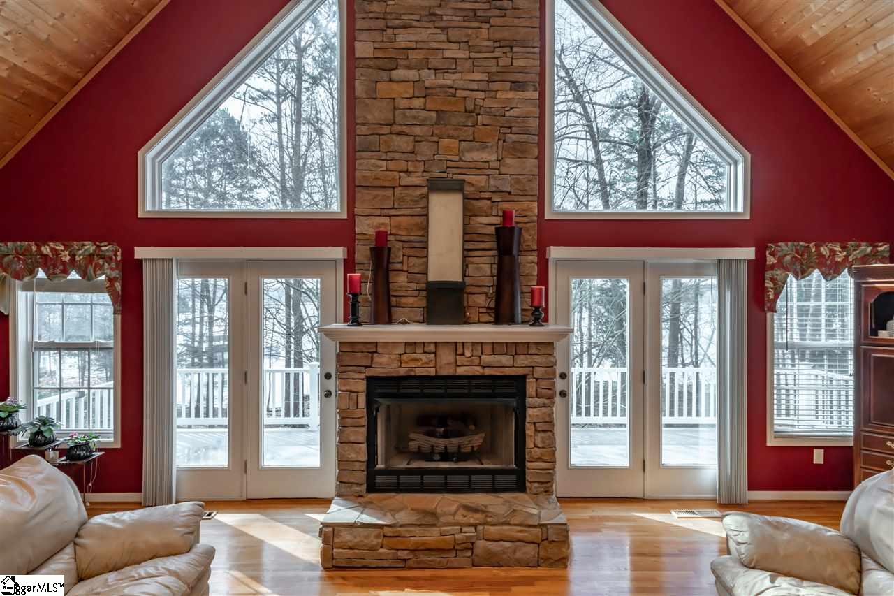 241 Riverlake Road Fair Play, SC 29643 - Photo 3 of 36 Gallery Image 3