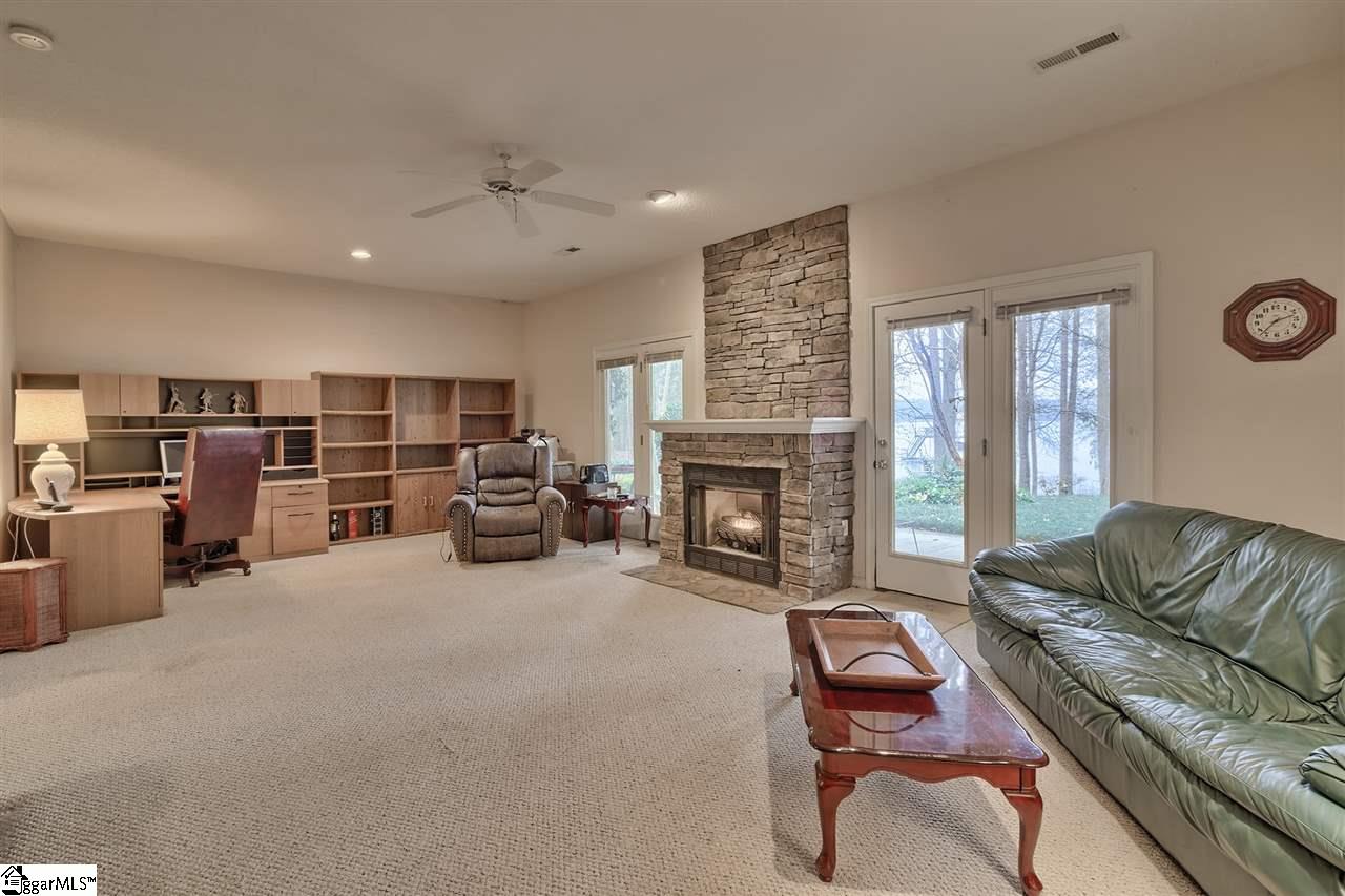 241 Riverlake Road Fair Play, SC 29643 - Photo 21 of 36 Gallery Image 21