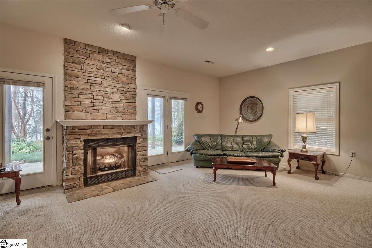 241 Riverlake Road Fair Play, SC 29643 - Photo 23 of 36 Gallery Image 23