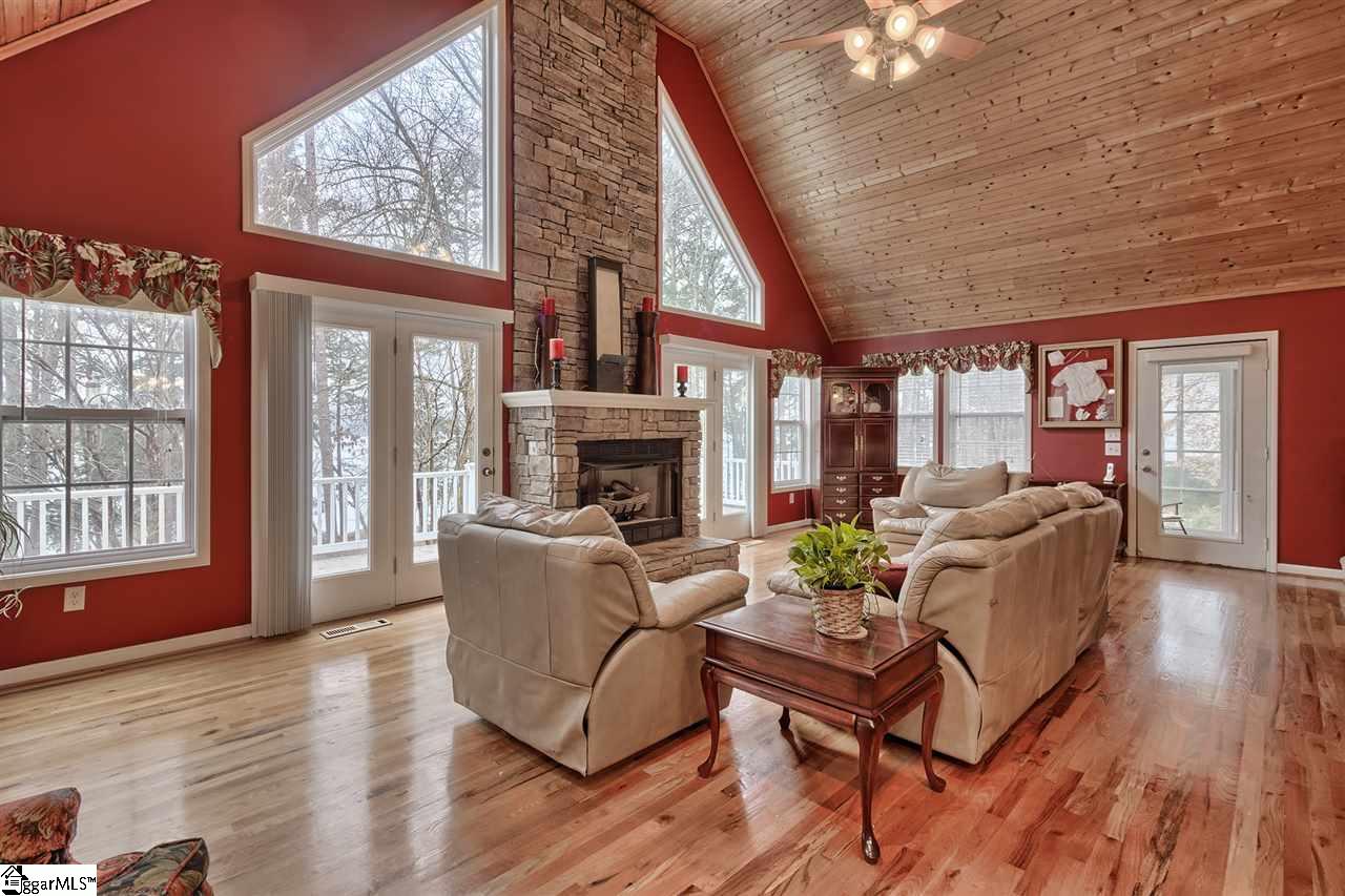 241 Riverlake Road Fair Play, SC 29643 - Photo 5 of 36 Gallery Image 5