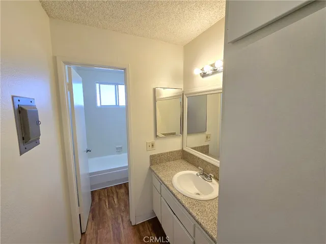 $1,495 | 4015 137th Street, Unit 226, Hawthorne, CA 90250