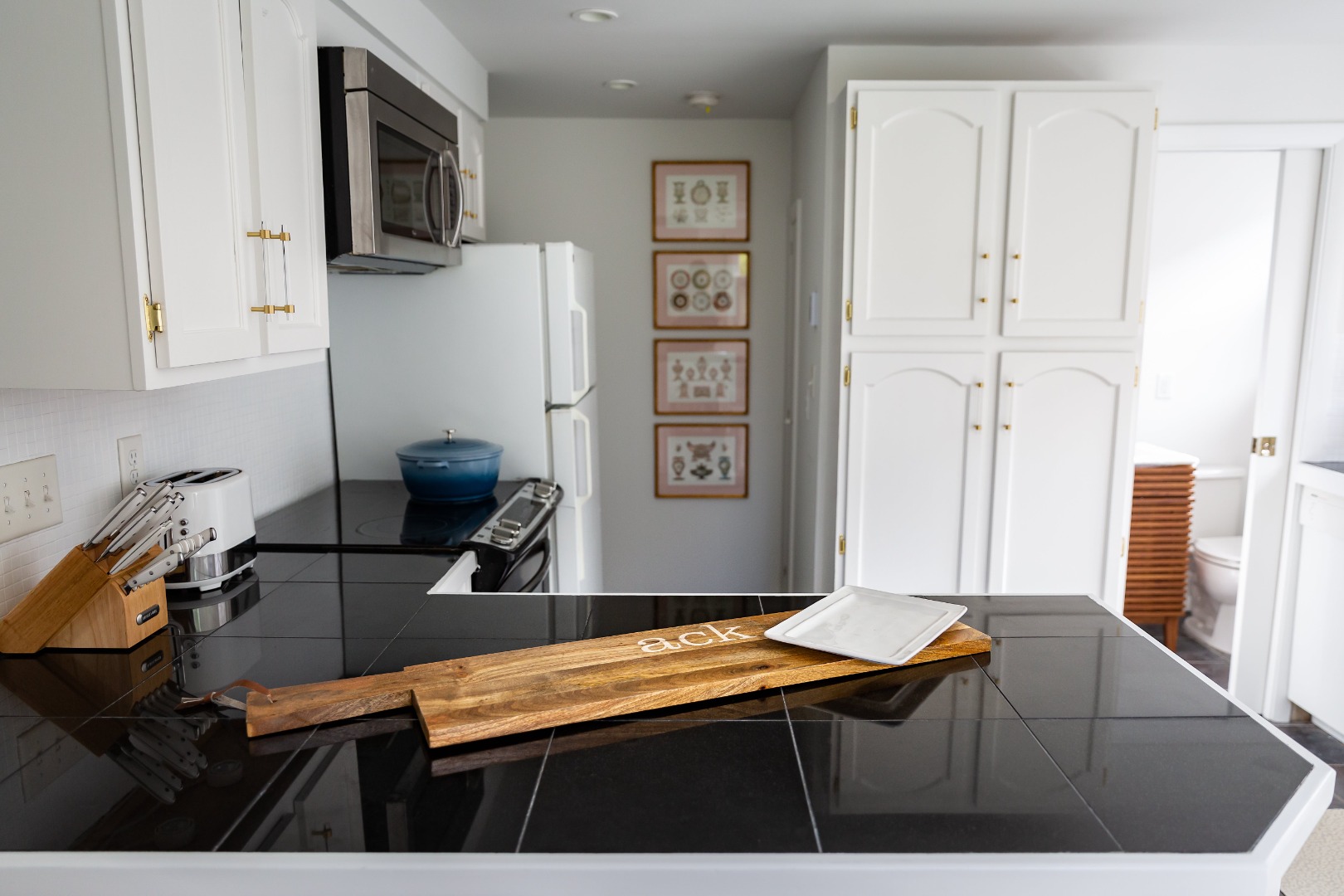 159 B Main Street, Unit B Nantucket, MA 02554 - Photo 9 of 23 Gallery Image 9