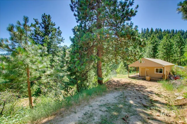 $169,900 | 221 Tollgate Road, Boise, ID 83716