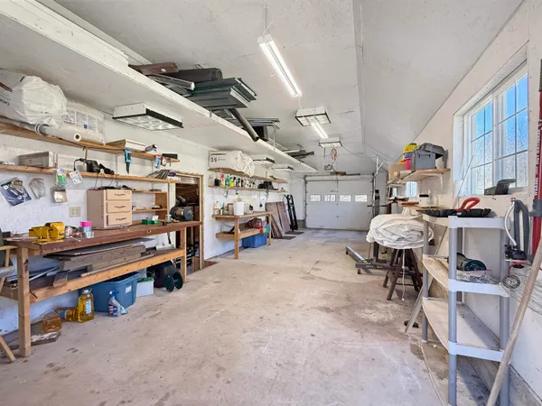 $529,900 | 897 Tomahawk Drive, Oregon, IL 61061