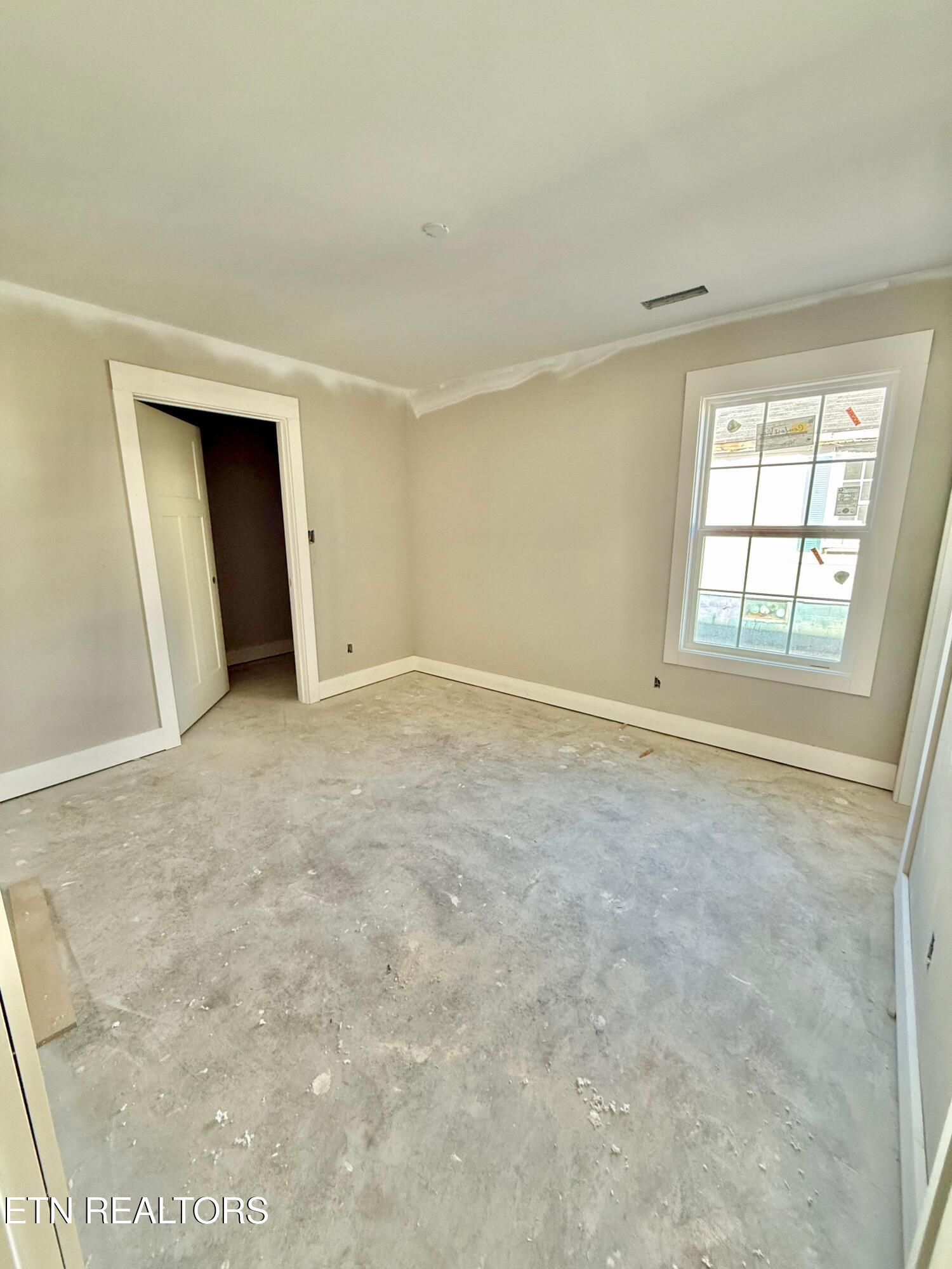 104 Roosevelt Street Alcoa, TN 37701 - Photo 2 of 10 Bedroom 1