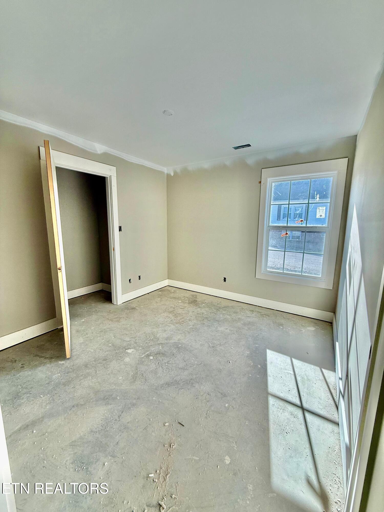 104 Roosevelt Street Alcoa, TN 37701 - Photo 3 of 10 Bedroom 2