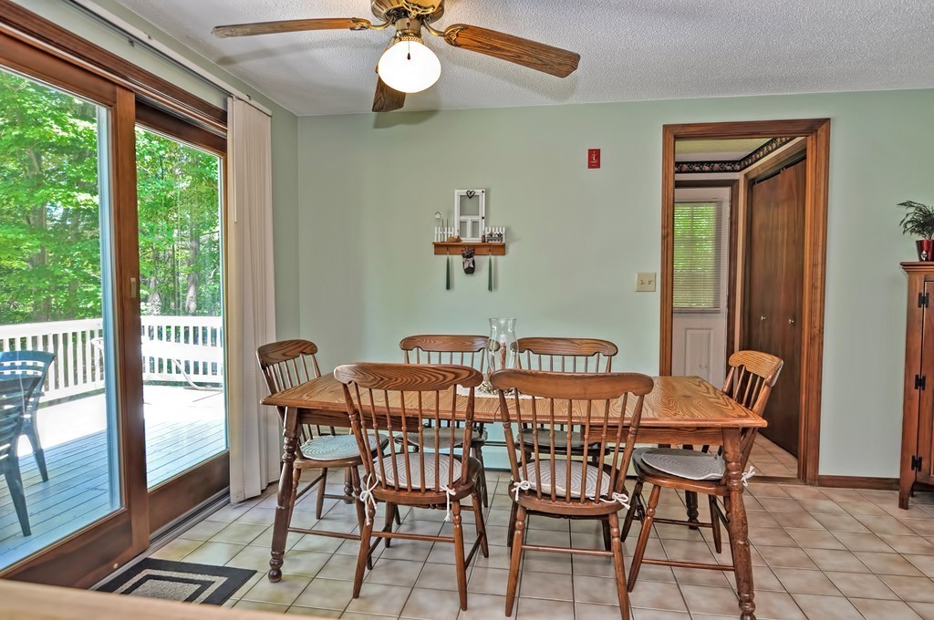 69 Fowler Road Northbridge, MA 01534 - Photo 7 of 30