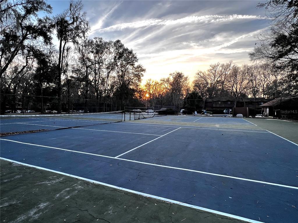 5830 Southwest 9th Place Gainesville, FL 32607 - Photo 20 of 22 a view of a tennis court