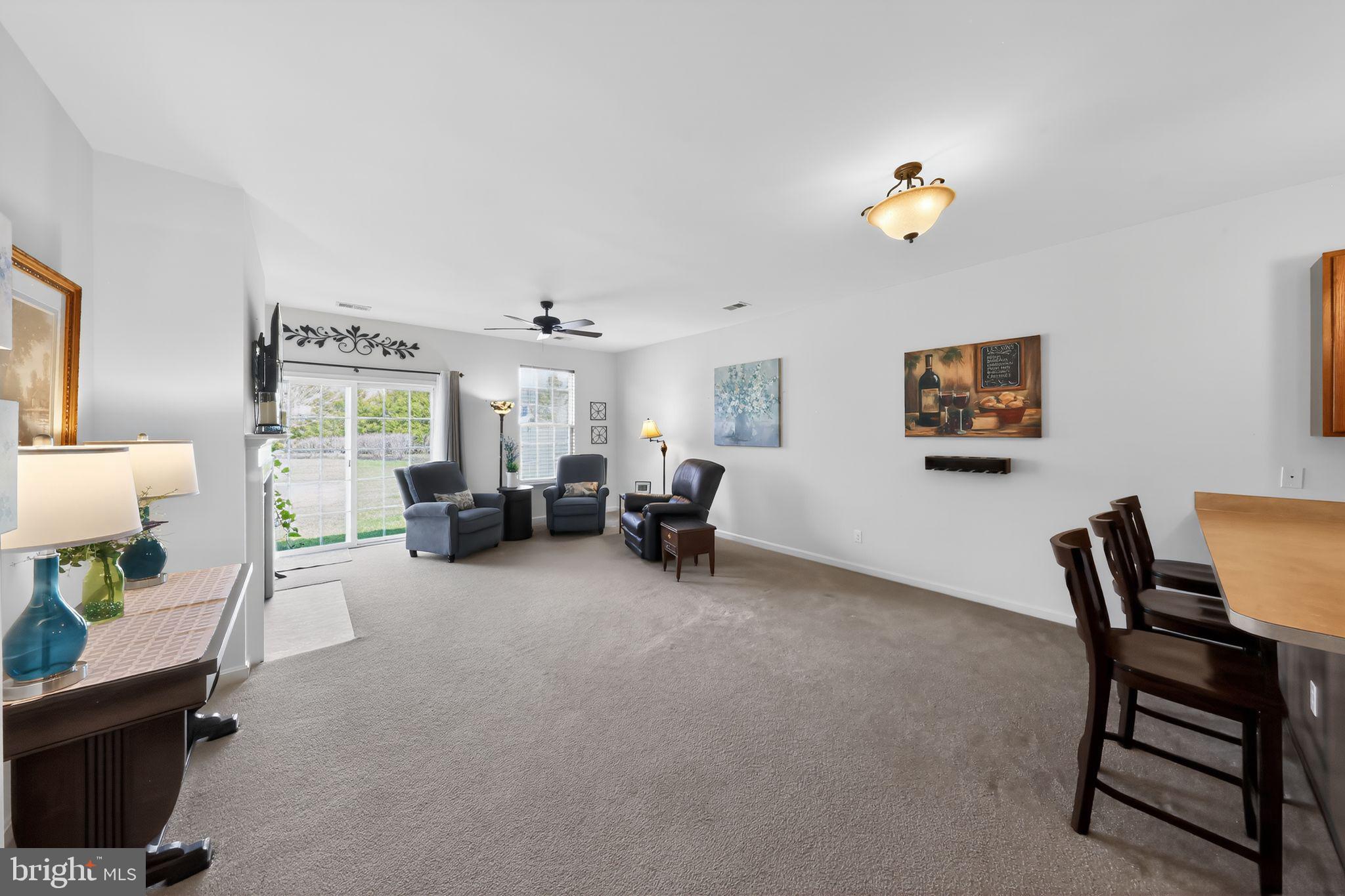 39 Thistle Court Smyrna, DE 19977 - Photo 17 of 31 Dining to living room