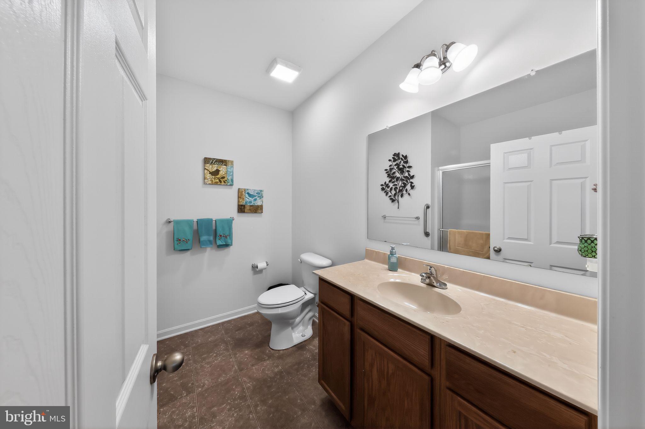 39 Thistle Court Smyrna, DE 19977 - Photo 24 of 31 Primary ensuite