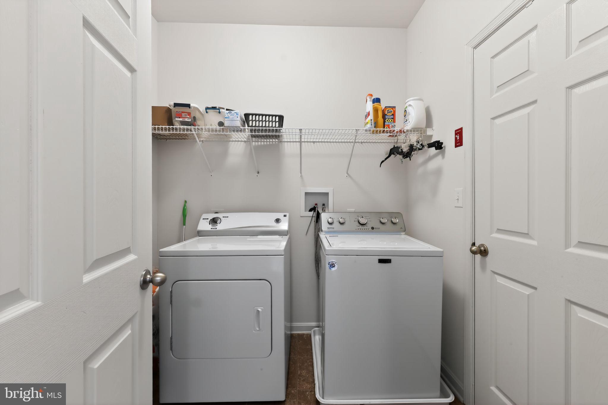39 Thistle Court Smyrna, DE 19977 - Photo 9 of 31 Laundry in hallway