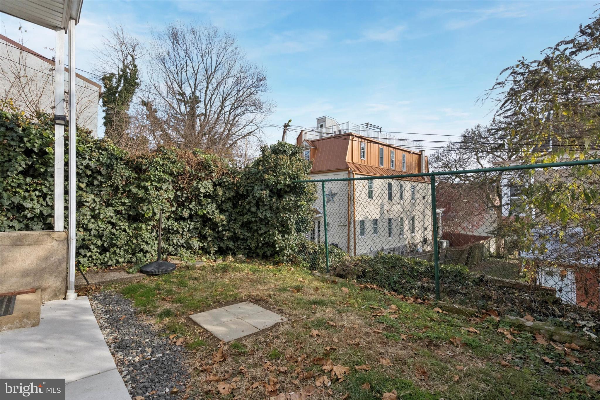 238 Kalos Street Philadelphia, PA 19128 - Photo 12 of 25