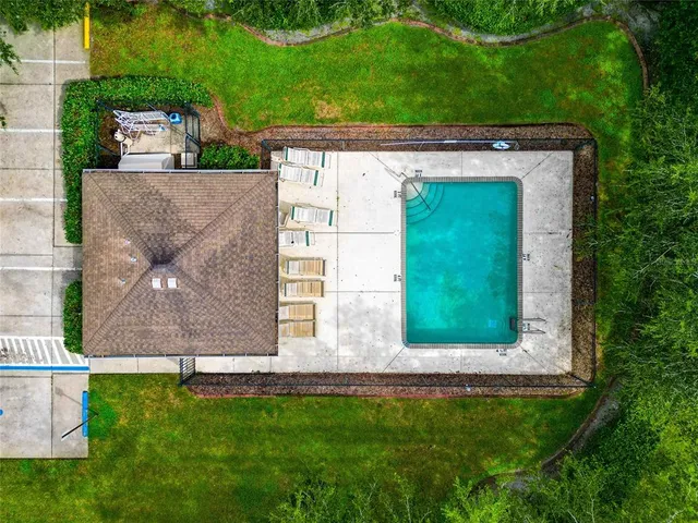 $525,000 | 5717 28th Street East, Bradenton, FL 34203