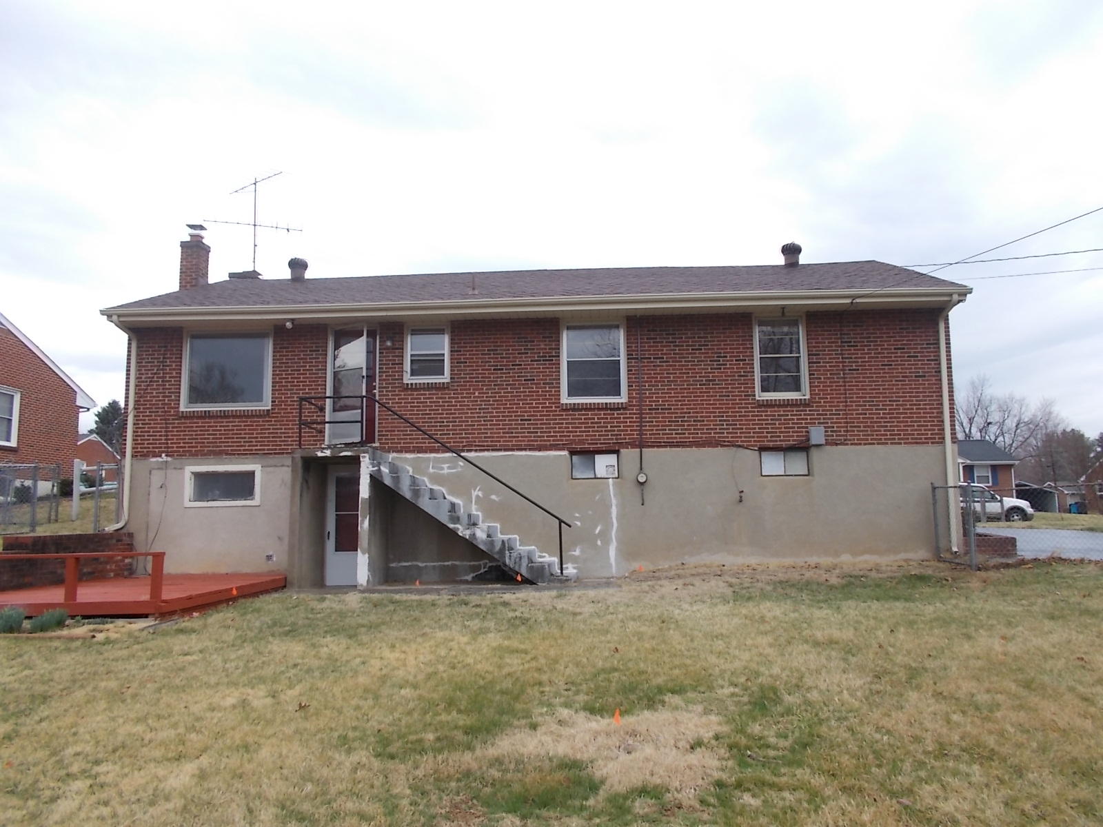 4626 Elva Road Northwest Roanoke, VA 24017 - Photo 4 of 23 DSCN8064