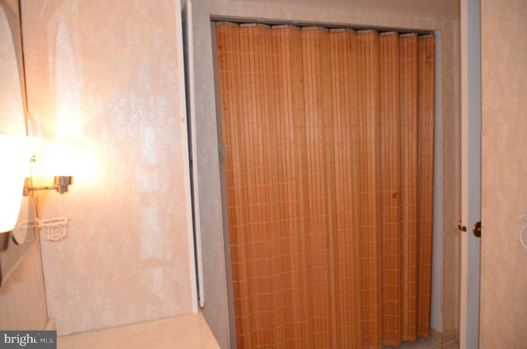 5818 Royal Ridge Drive, Unit A Springfield, VA 22152 - Photo 20 of 27