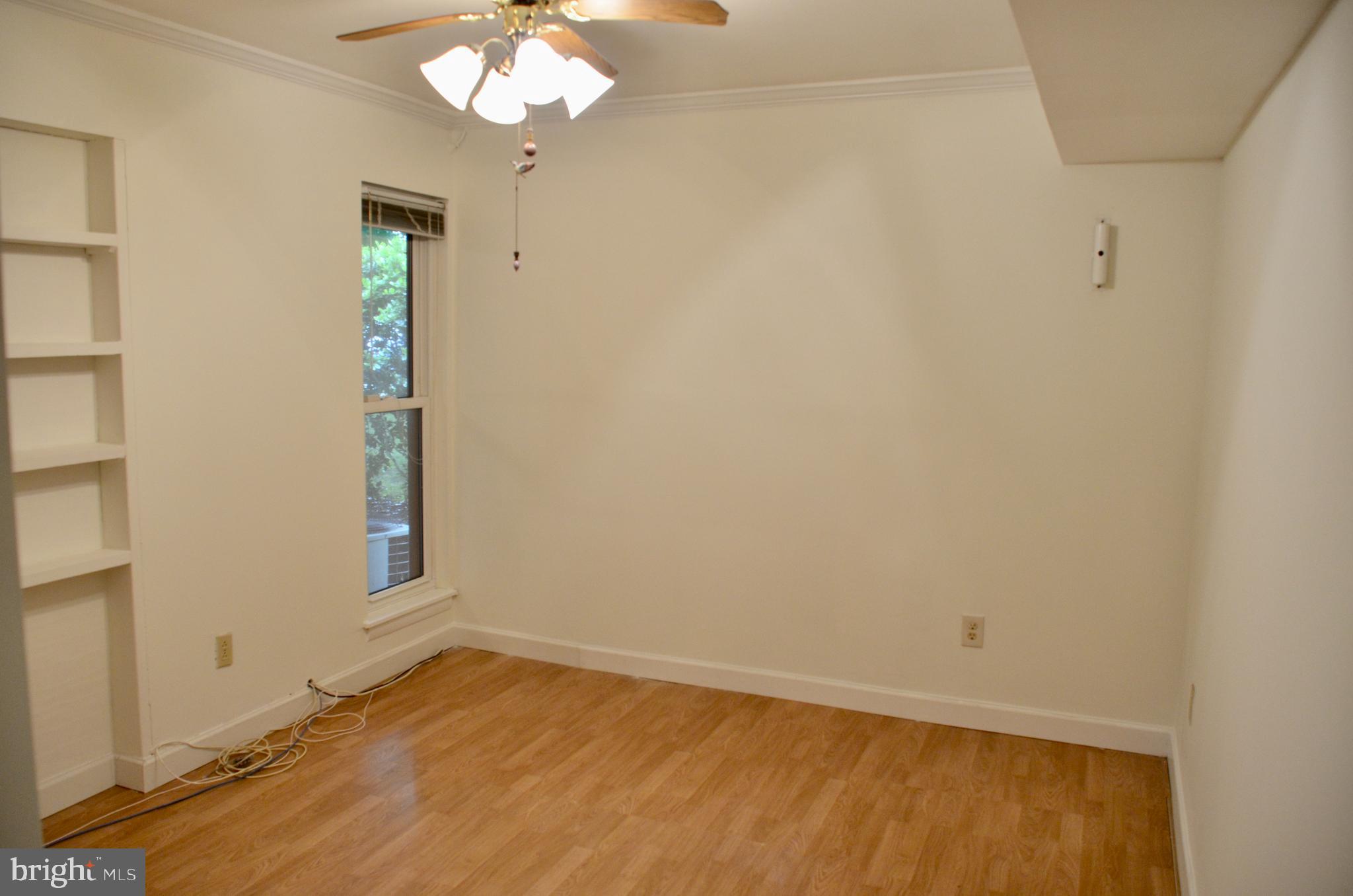 5818 Royal Ridge Drive, Unit A Springfield, VA 22152 - Photo 10 of 27